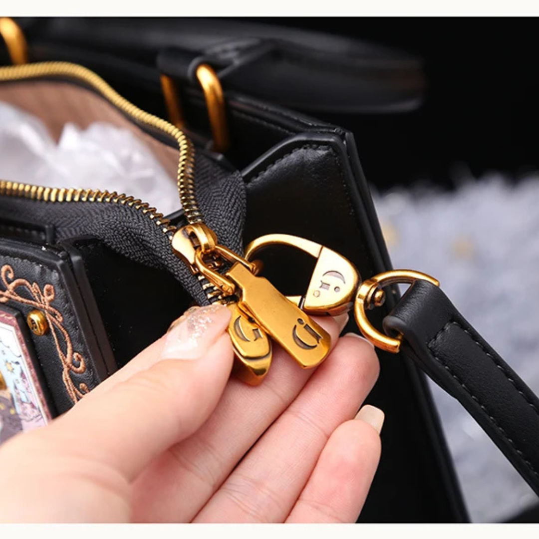 Bolso de mujer con ilustraciones de gato